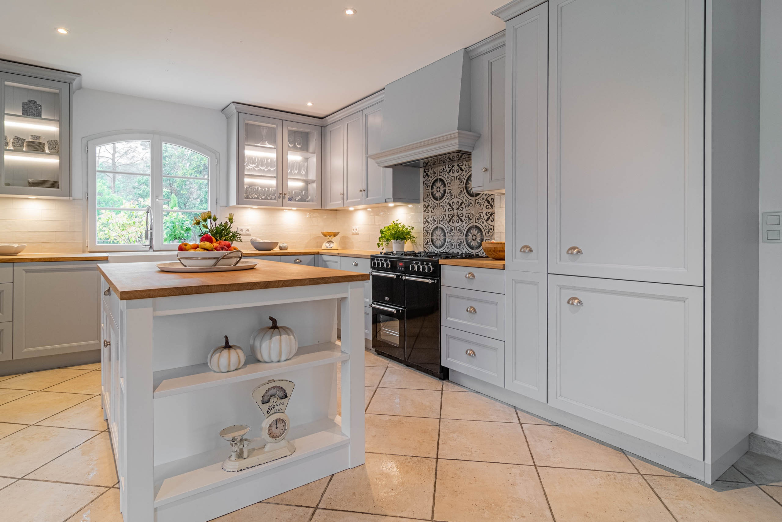 Création d'une cuisine de 50m² en bois