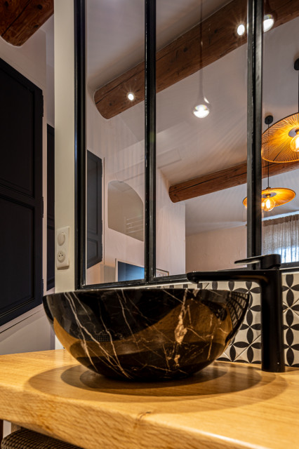 Projet M.E contemporary-powder-room