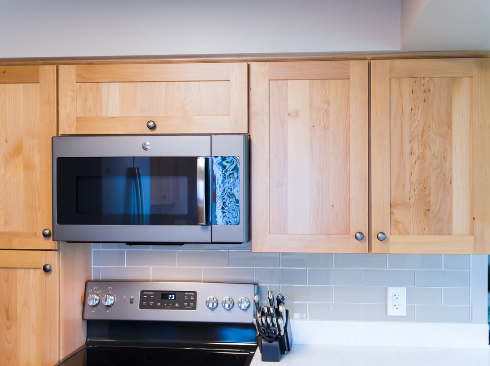 Home design - transitional home design idea