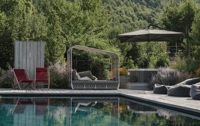 esterni landhausstil-pools
