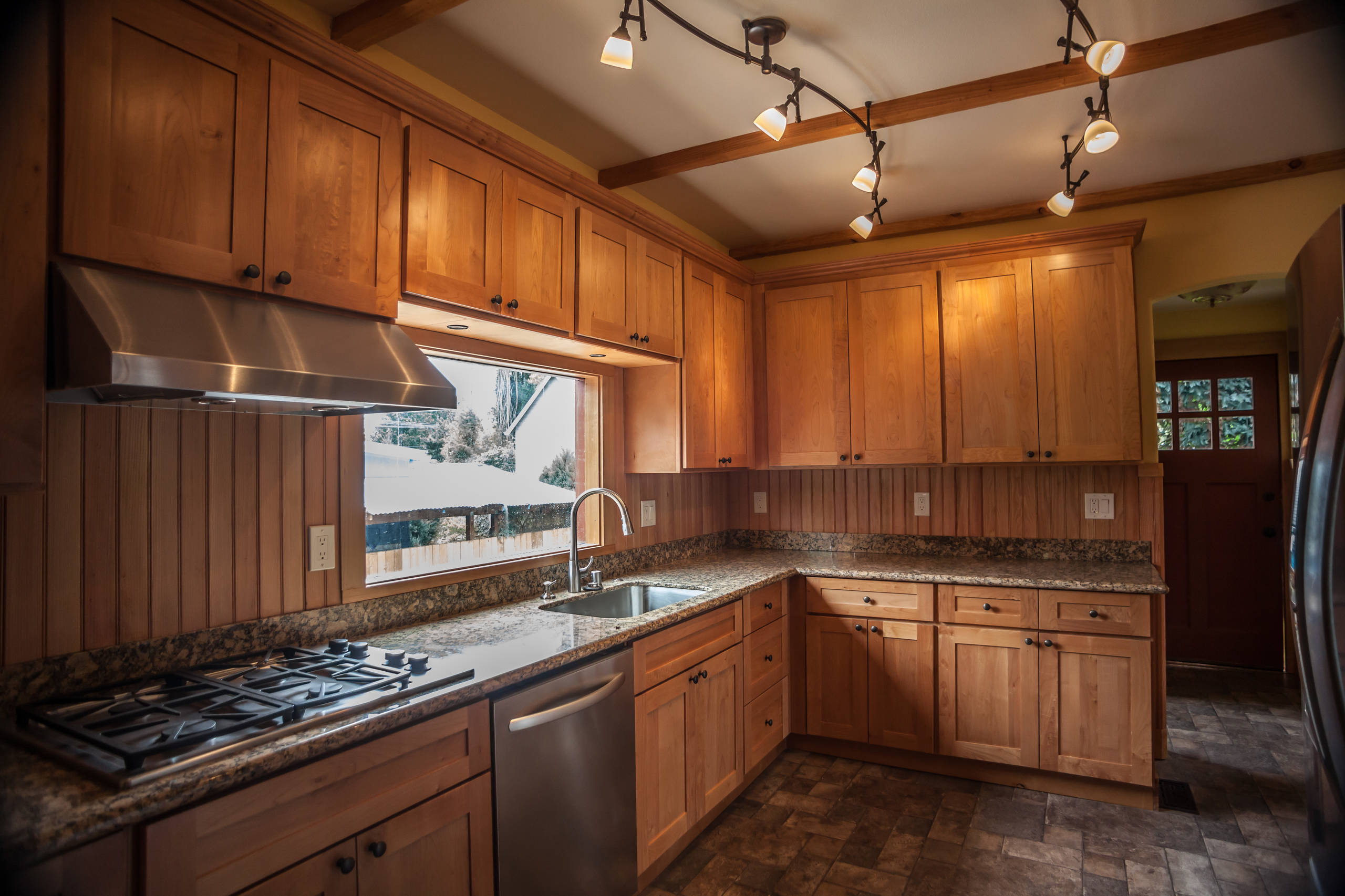 Natural Maple Slab Cabinets - Photos \u0026 Ideas | Houzz, image size:2560x1706