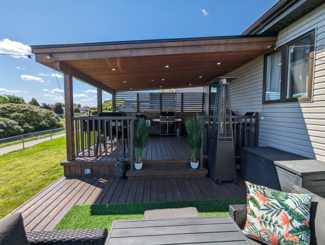 Grill-Master Deck contemporary-terrace