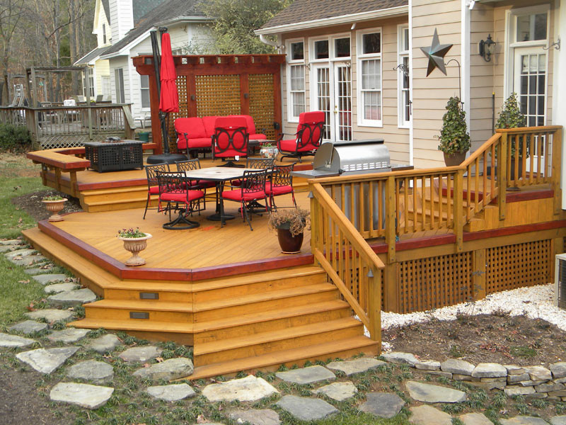 Inspiration for a large transitional backyard deck in Raleigh with no cover.