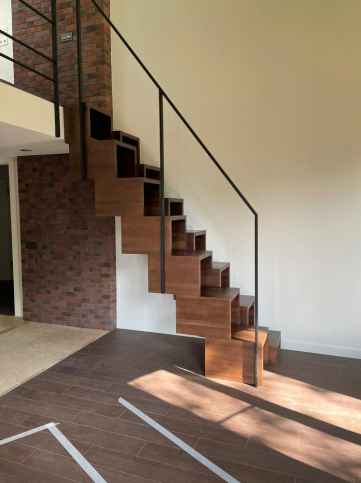 лестница на антресольный этаж