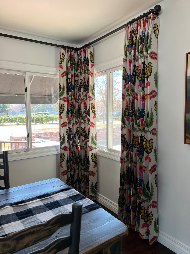 Inspiration for a transitional home design remodel in Phoenix