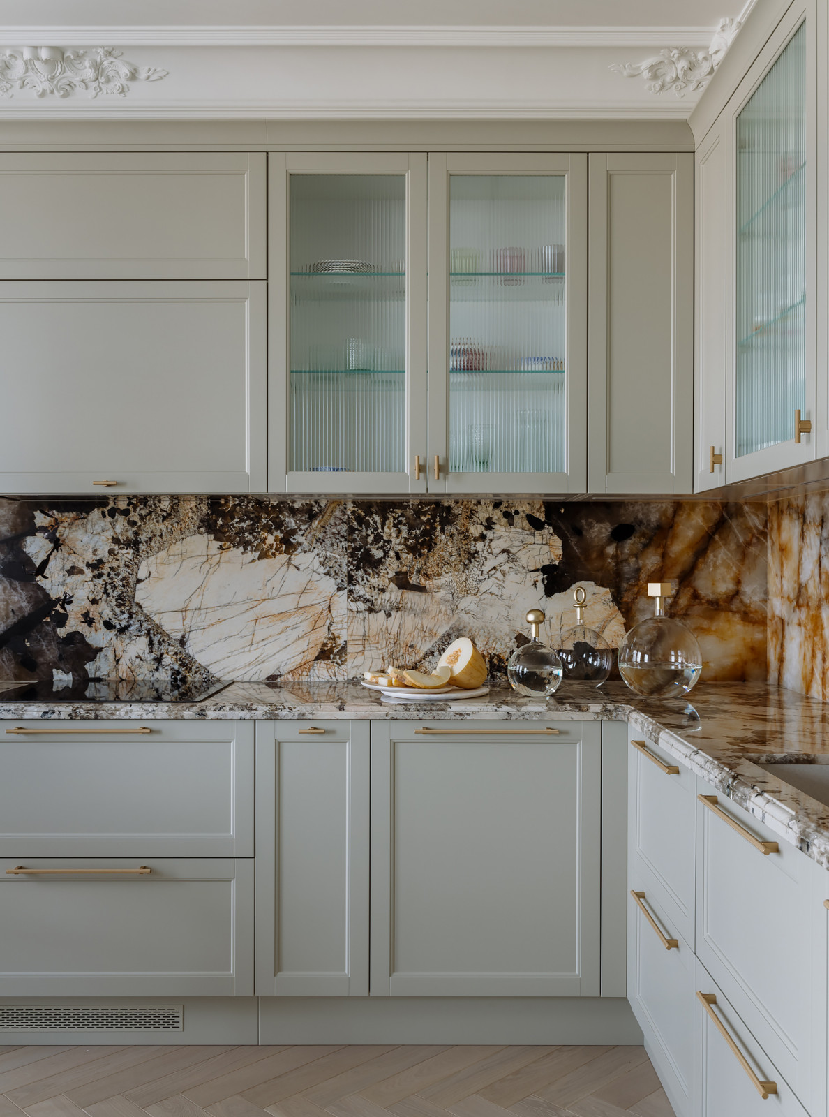 Французская классика в современной интерпретации