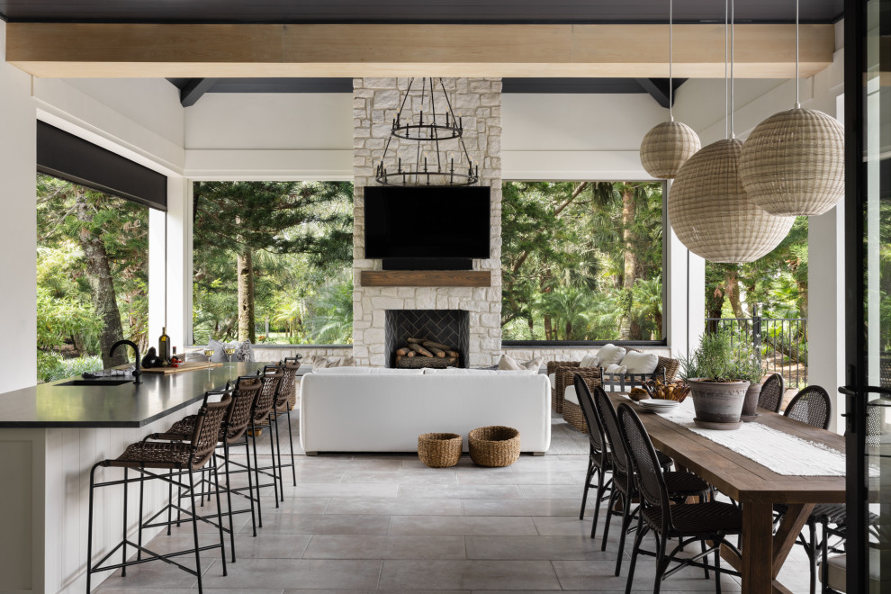 Patio - transitional patio idea in Orlando