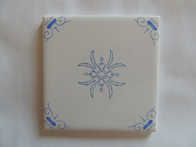 Carreaux Delft Blue 102 – Motifs Bœufs Et Centre – Daltile – Bleu