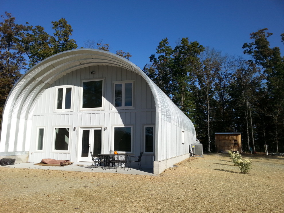 Quonset Hut Homes Pros & Cons: Is It Right For Your Home Plans?