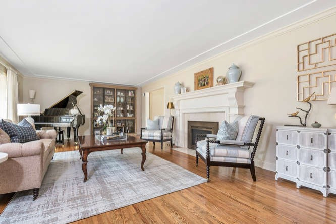 Parkwood Knolls Residence