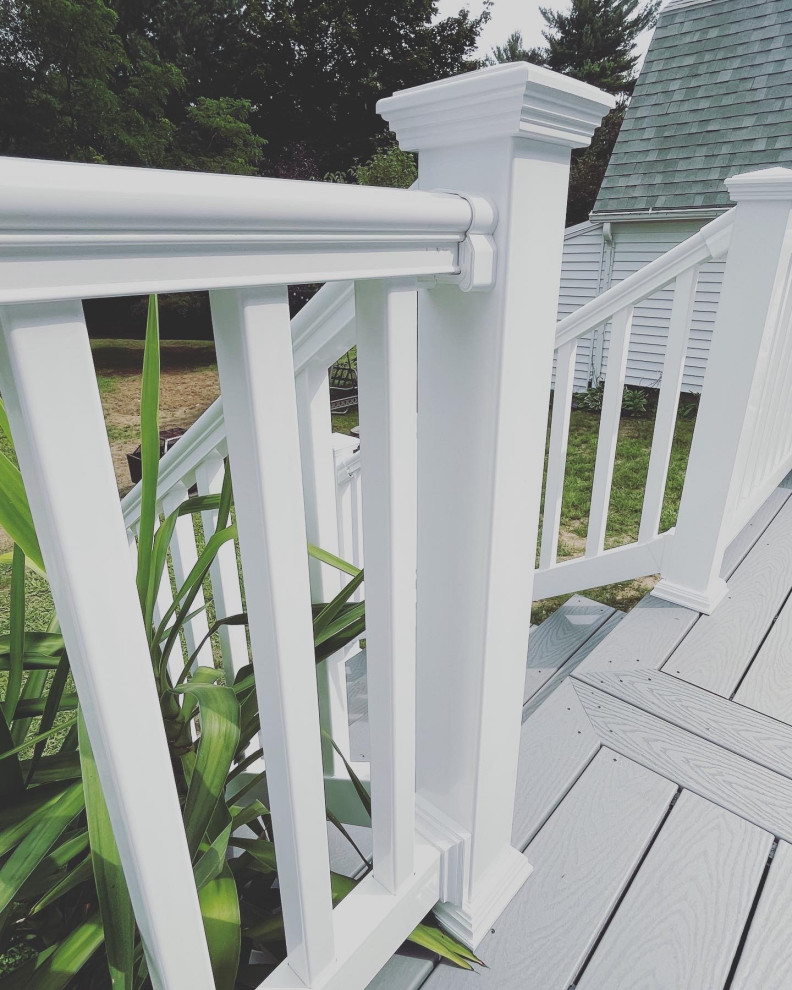 Transitional deck photo in Boston