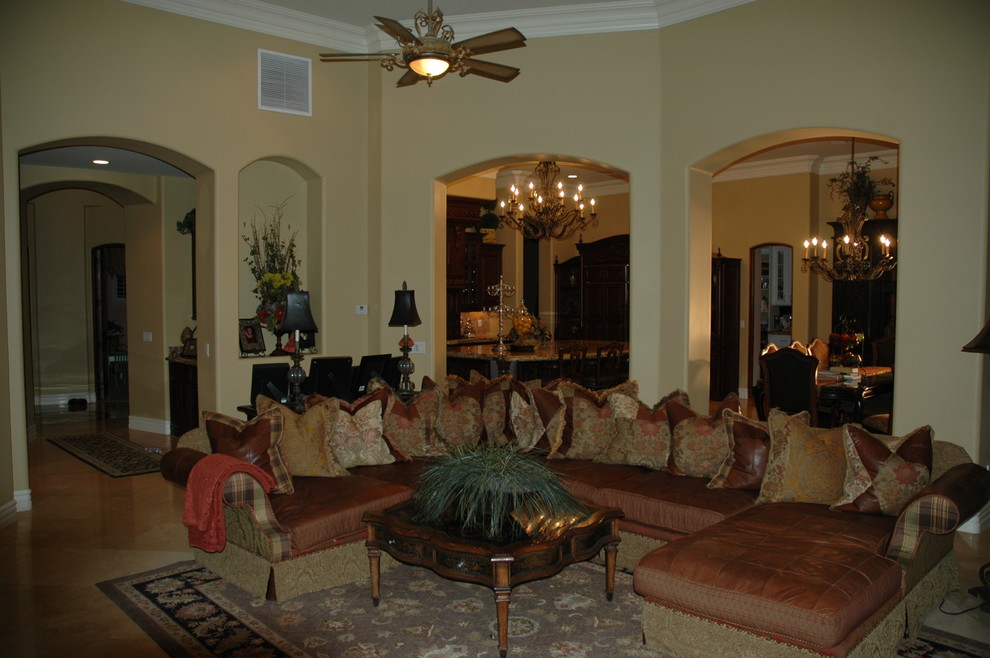 Inspiration for a traditional family room in Phoenix.