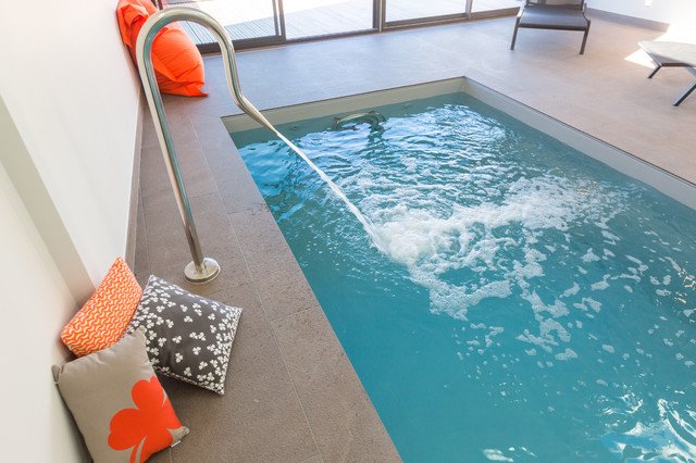 Piscines contemporaneo-piscina