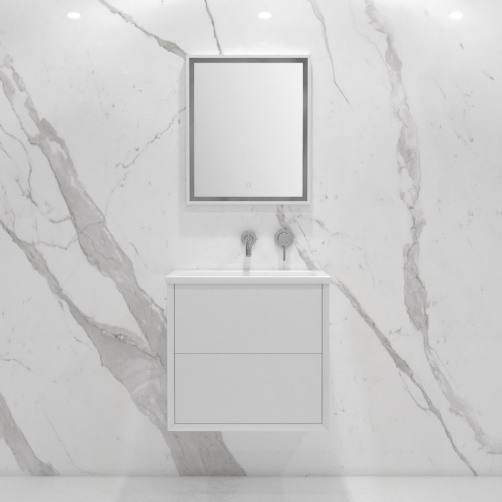Foto på ett litet funkis badrum, med vita skåp