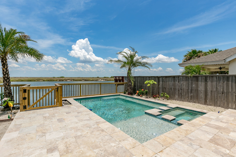 Example of a transitional pool design in Austin