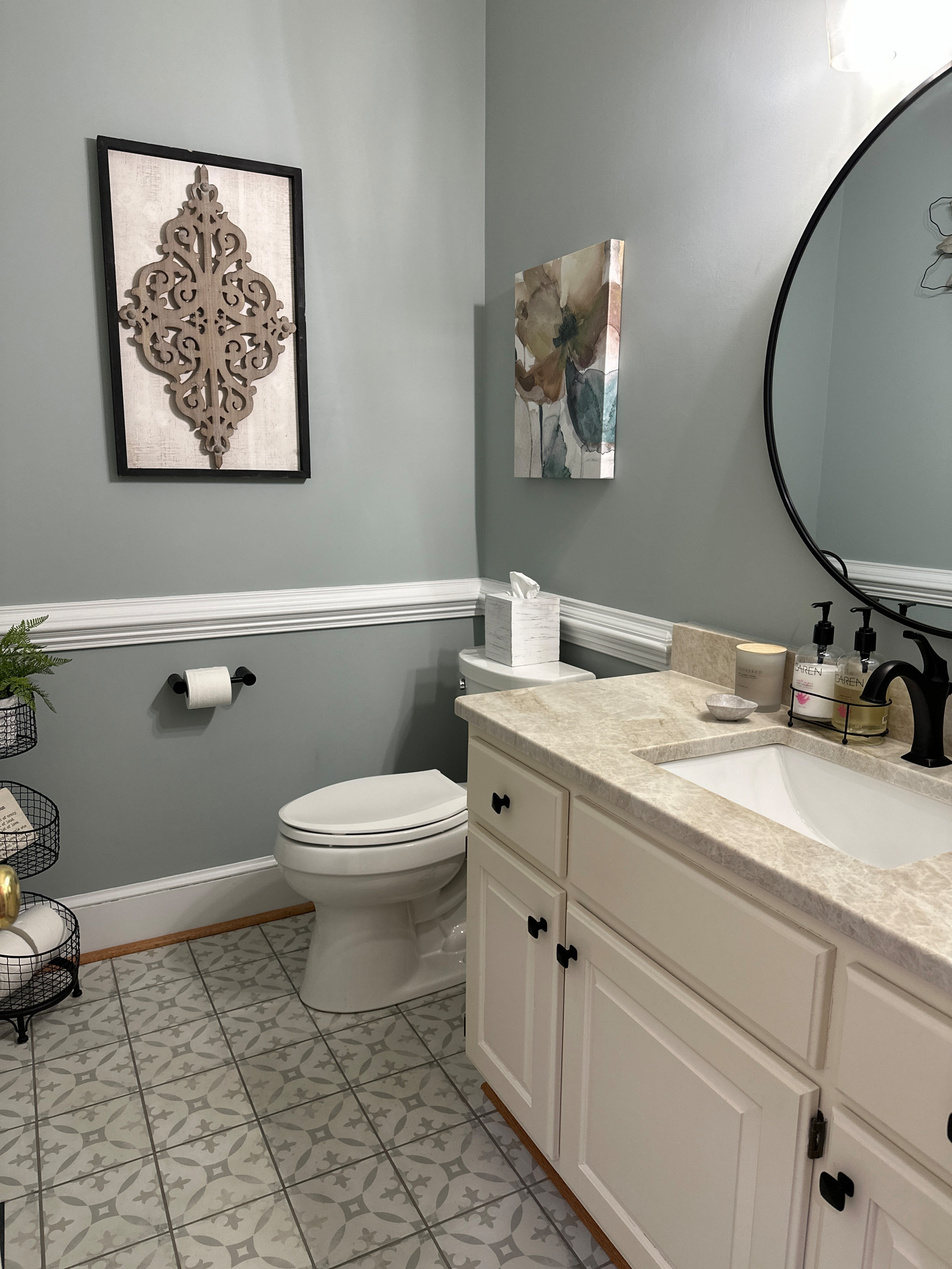 Pristine Powder Room