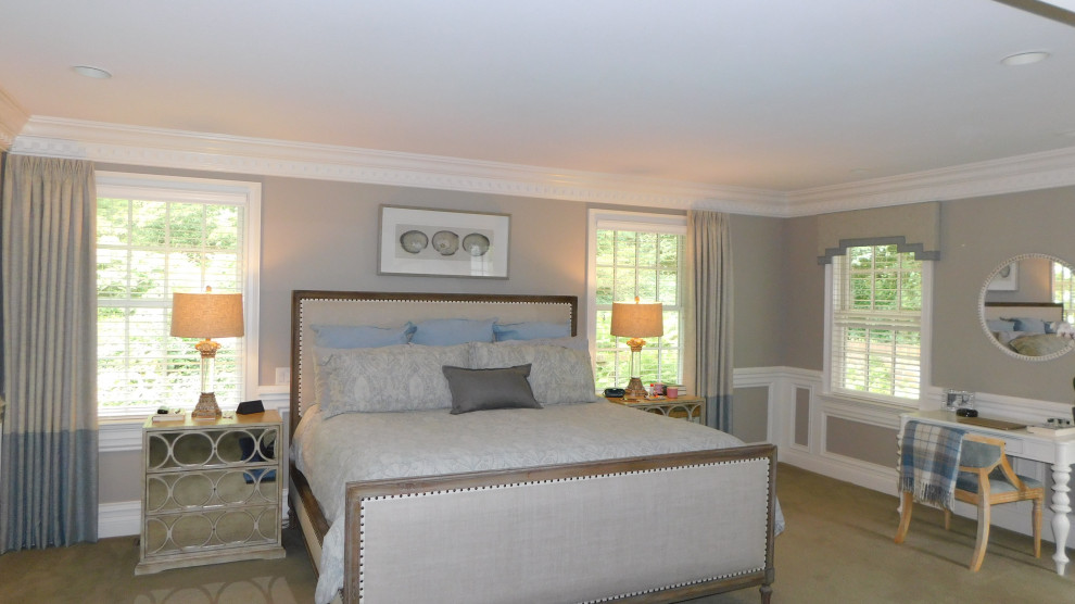 Home design - transitional home design idea in St Louis