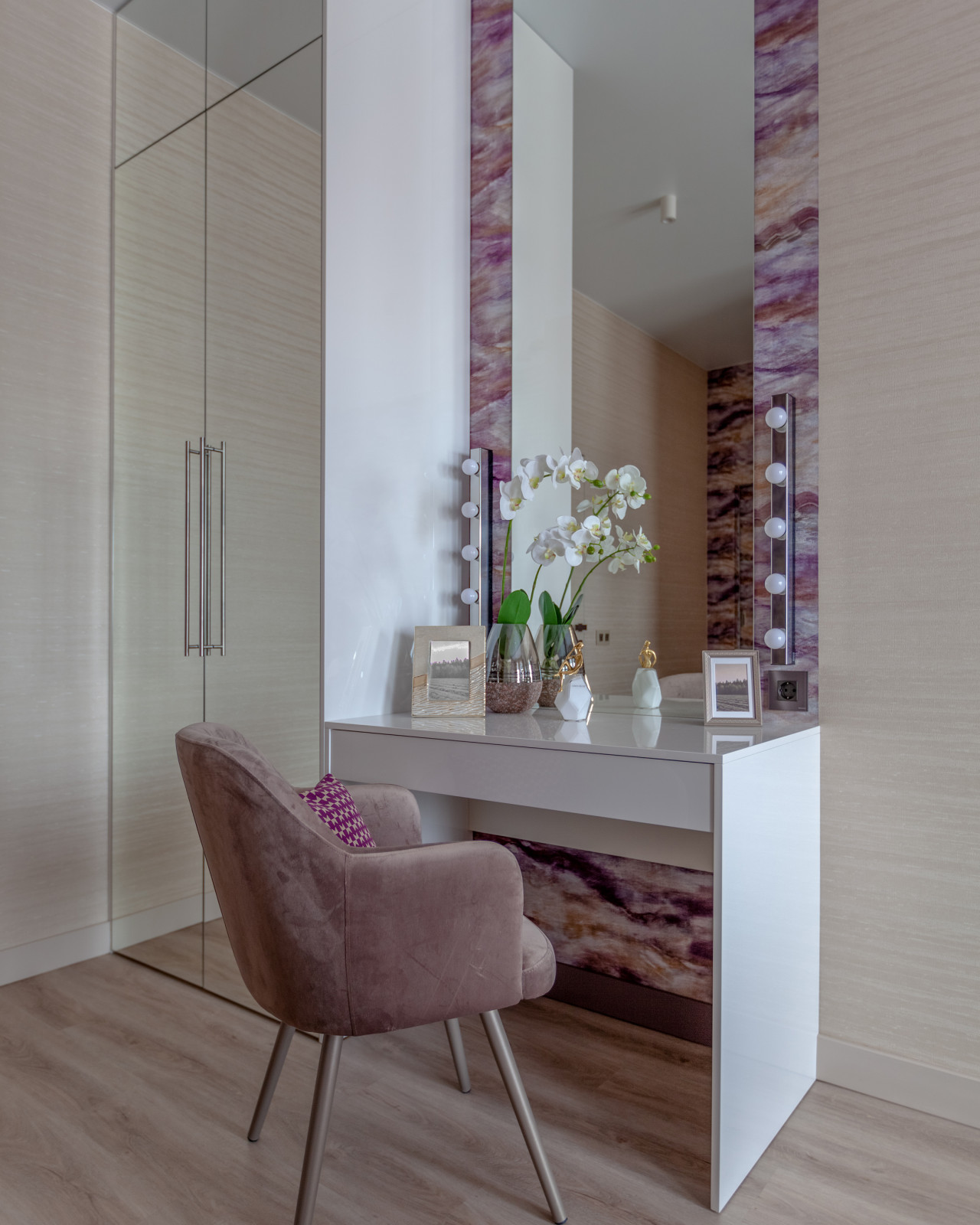 Дизайн-проект пентхауса в ЖК Европейский берег с высотой потолка 5,8 м.