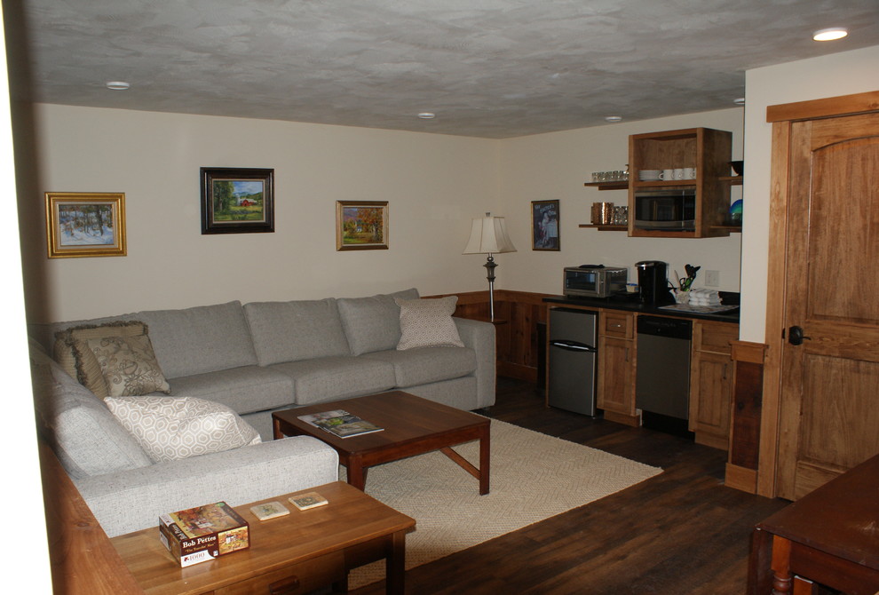 Example of a mountain style basement design in Boston
