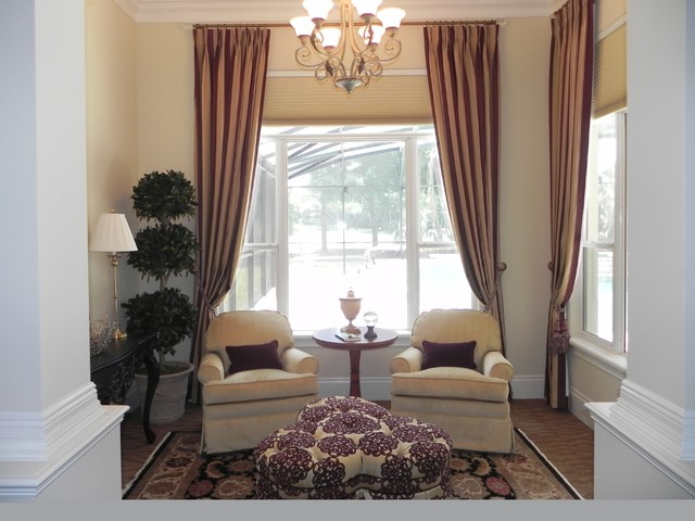Master Bedroom clasico-salon