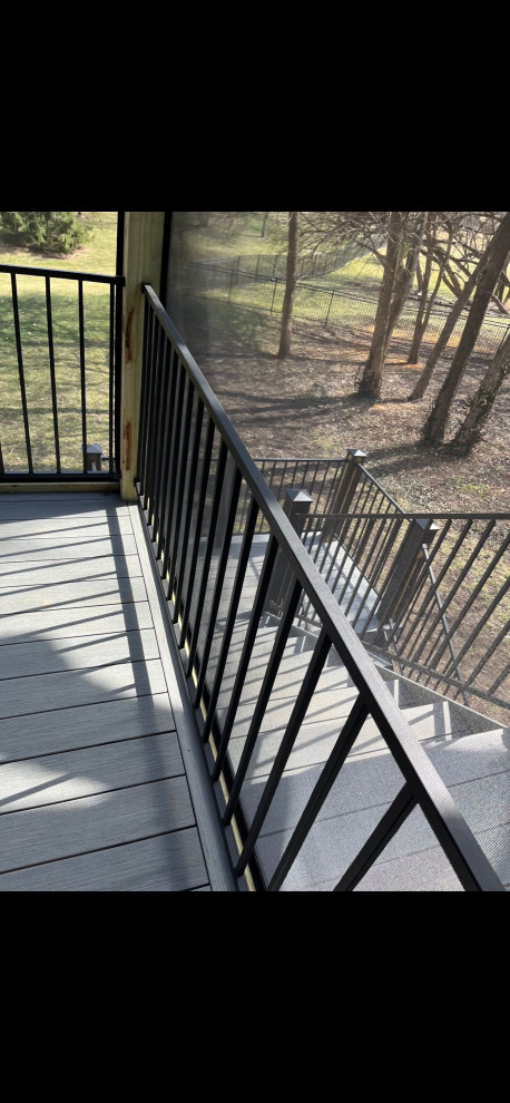 deck / screen porch