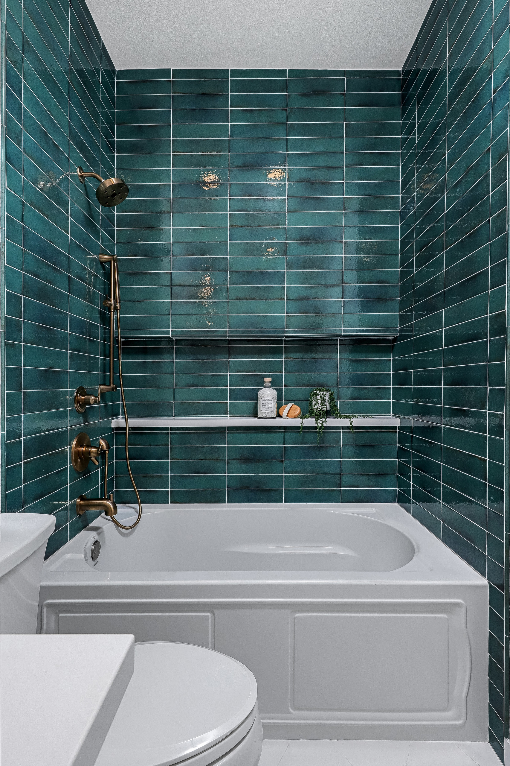 Vivid Guest Bath Remodel in Palmadle, CA *Las Brisas