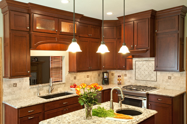 Cherry Kitchen remodel - Traditional - Kitchen - Minneapolis - by The ...