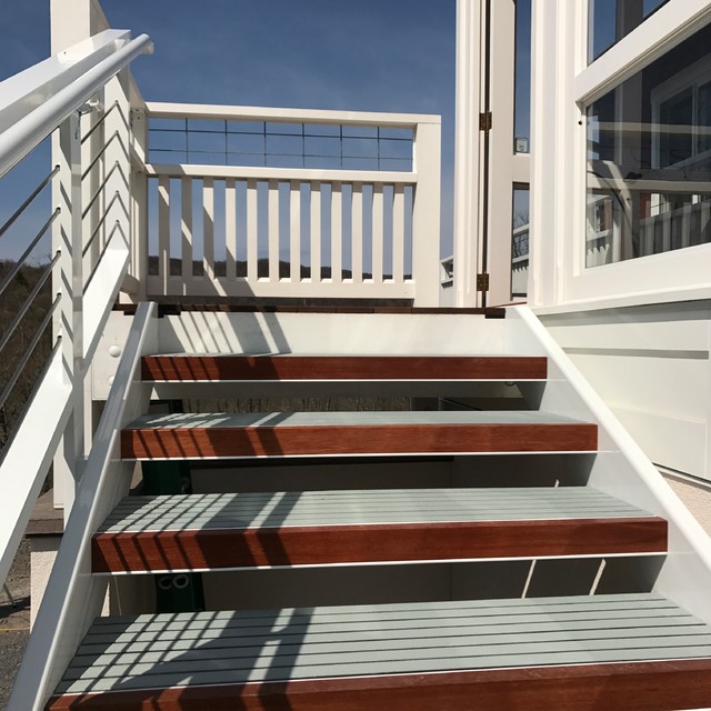 Outdoor Structures klassisch-modern-terrasse