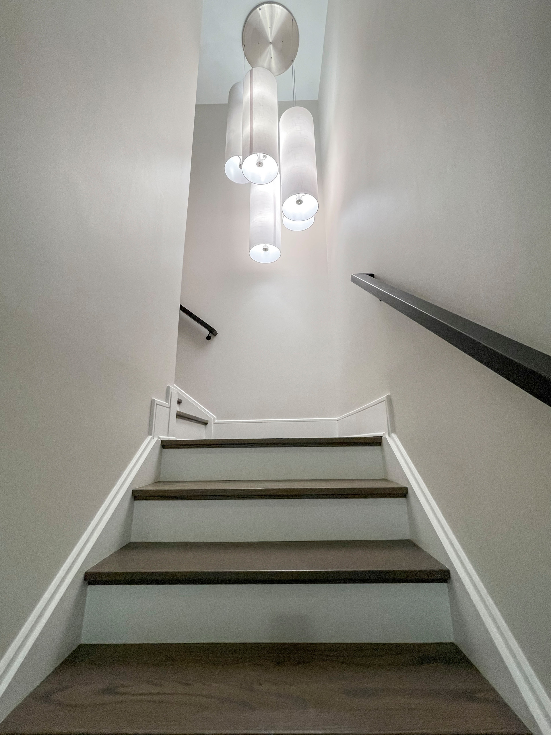 114_Striking Floating-Curved Staircase, Leesburg VA 20175