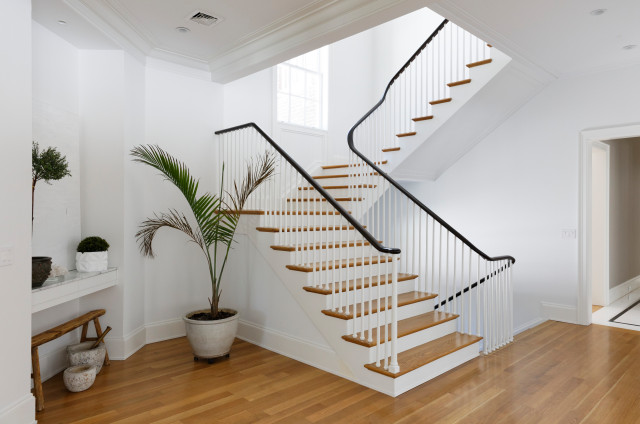 Custom 11030 escalera