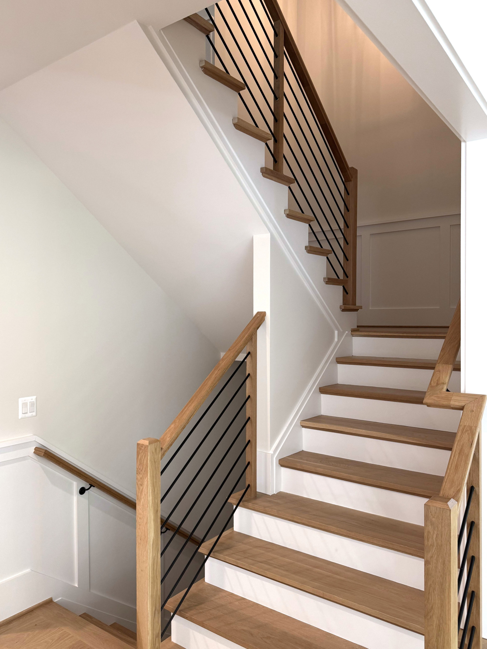 140_Modern White Oak Stair with Horizontal Bar Rail, Falls Church, VA 22043