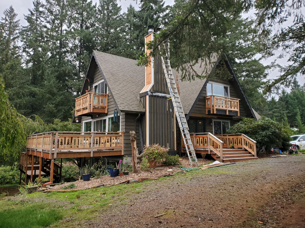 Tudor Chalet Colors Tour A Sun Valley Ski Chalet With Charmingly Retro