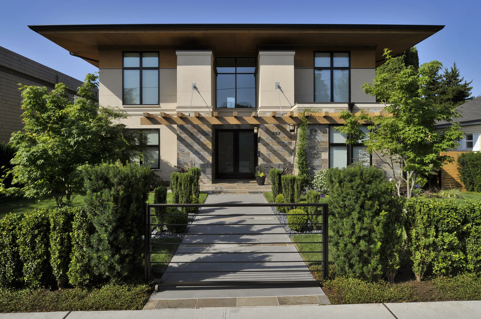 Contemporary two-storey exterior in Seattle.