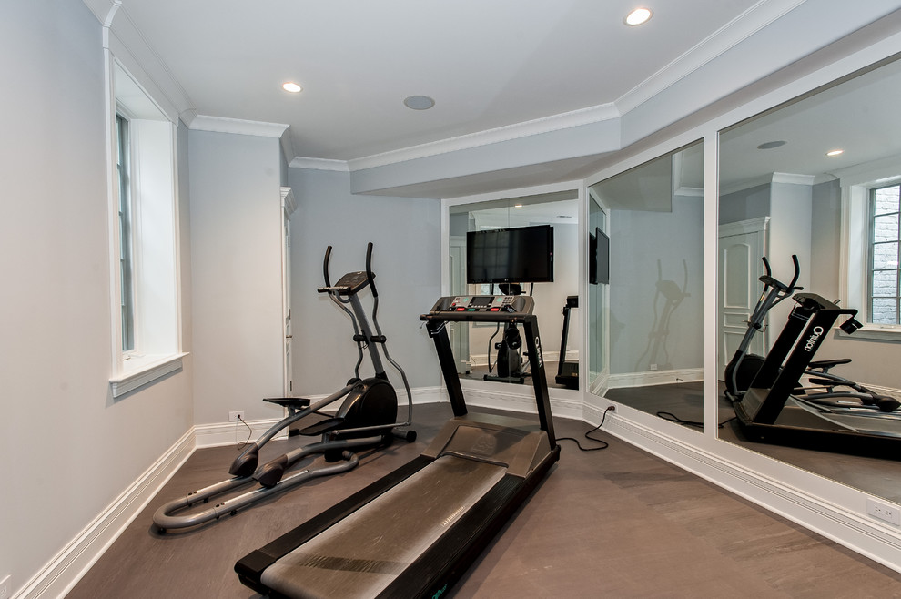 This is an example of a contemporary home gym in Chicago.