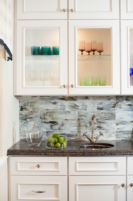 Room of the Day: Reconfigured Kitchen Goes From Bland to Glam