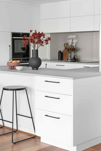 Customer Focus: MCullagh Project modern-kitchen