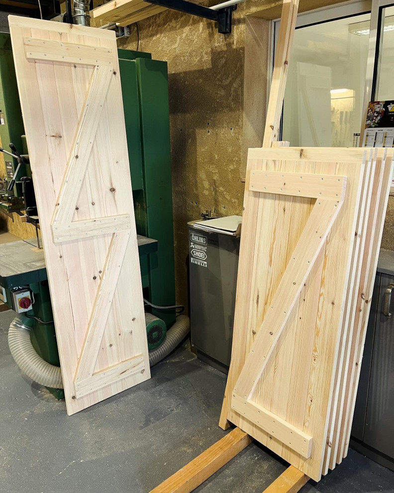 Fabrication et pose de volets à écharpes