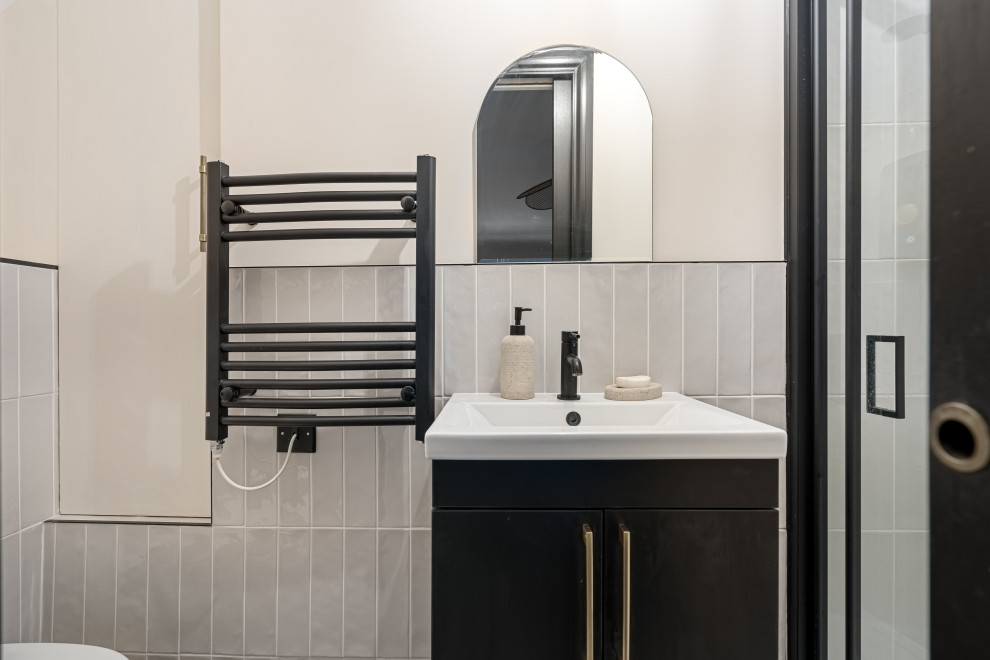 Wyncham Avenue Bathrooms