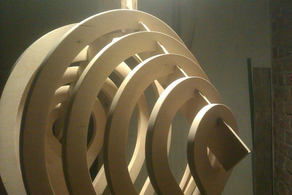 Светильник из фанеры "Капля"