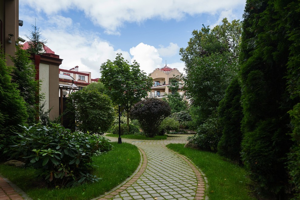 This is an example of a traditional garden in Saint Petersburg.