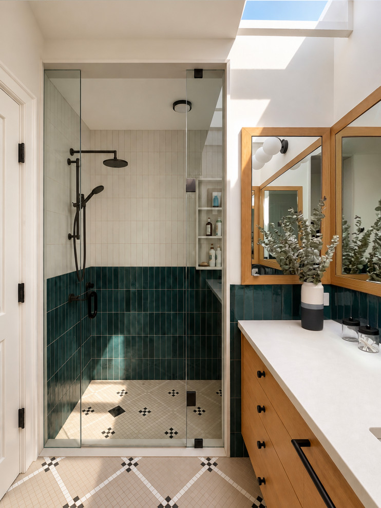 Bathroom - transitional bathroom idea