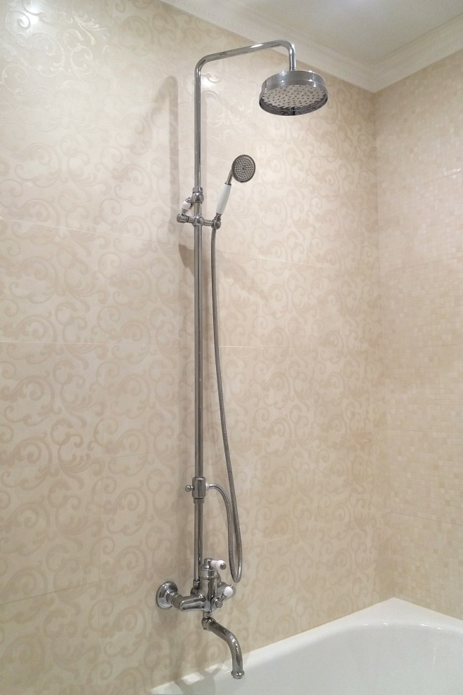 Двухкомнатная квартира в светлых тонах.