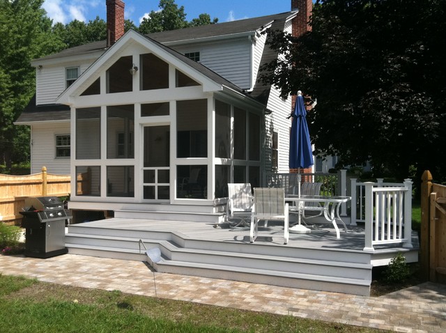 Nashua, NH Deck/Screen room nyklassisk-veranda