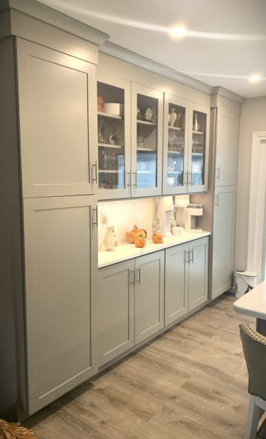 Pantry storage klassisch-modern-kueche