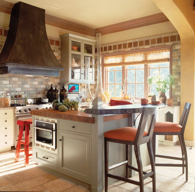 Example of a transitional kitchen design in New York