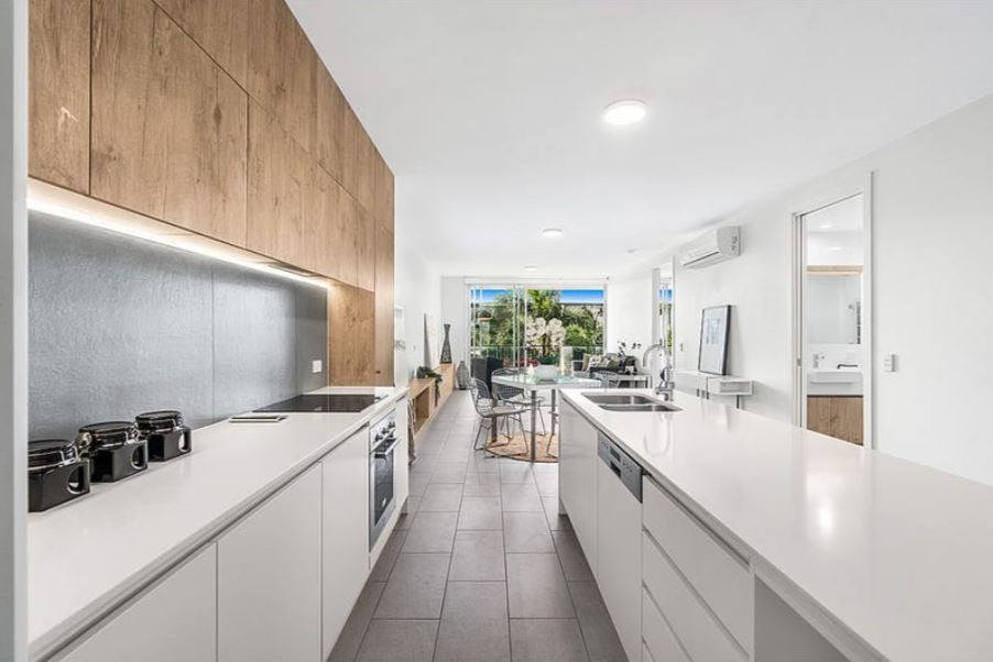 Wynnum Apartment - Styling to Sell