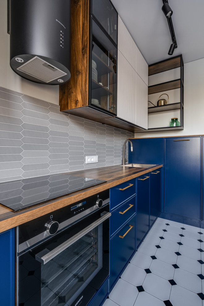 Современная синяя кухня