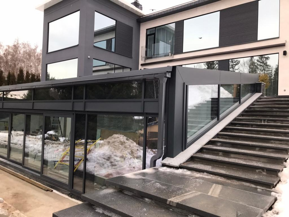 Стеклянные ограждения