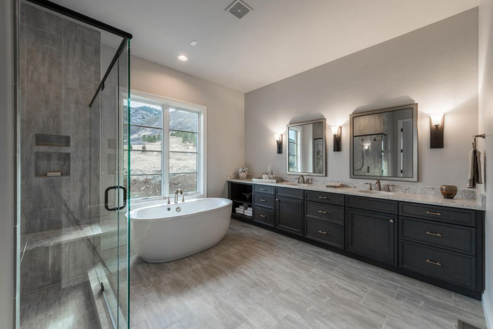 Transitional bathroom photo in Denver