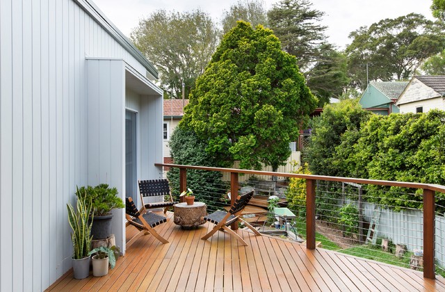 Currawong Close Residence contemporary-deck